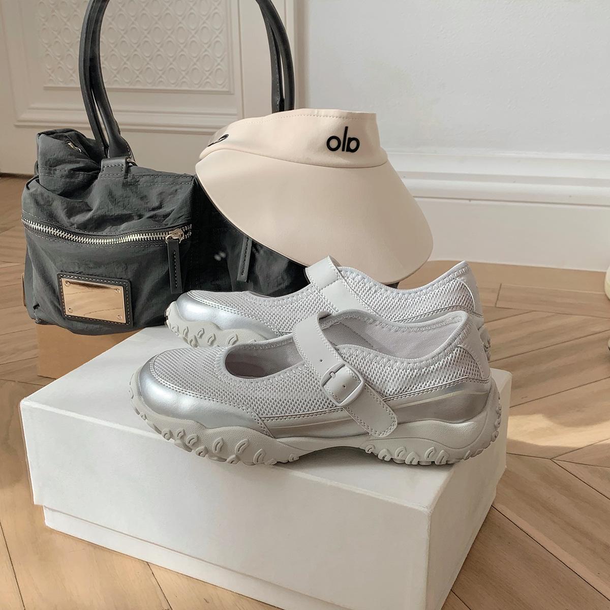 

Виноградная студия motherlee высота увеличена на 5 см~ круглый заостренный дышащая сетчатая поверхность слово с мелким вырезом повседневные туфли Мэри Джейн 40 серебряный