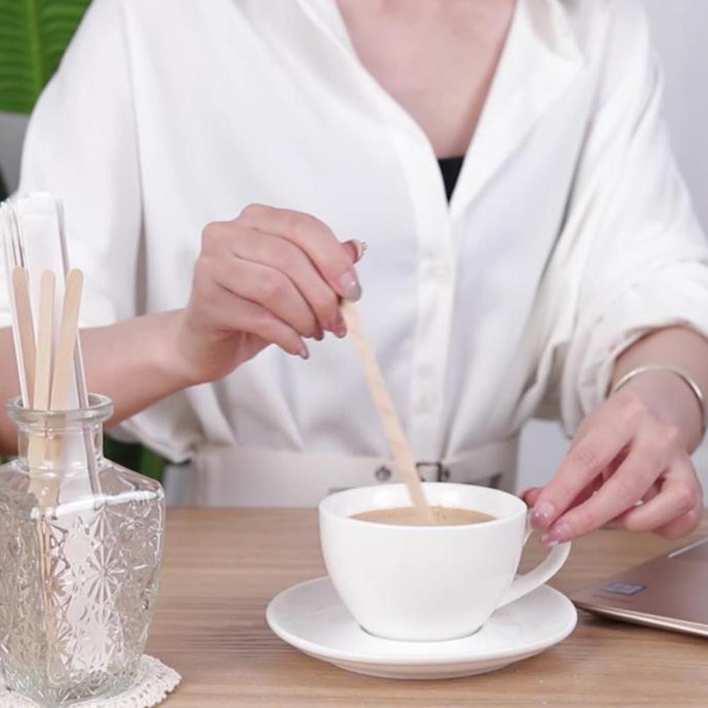 100ks jednorázových tyčinek na míchání Přírodní dřevěné čajové míchačky na kávu Potřeby pro kavárny