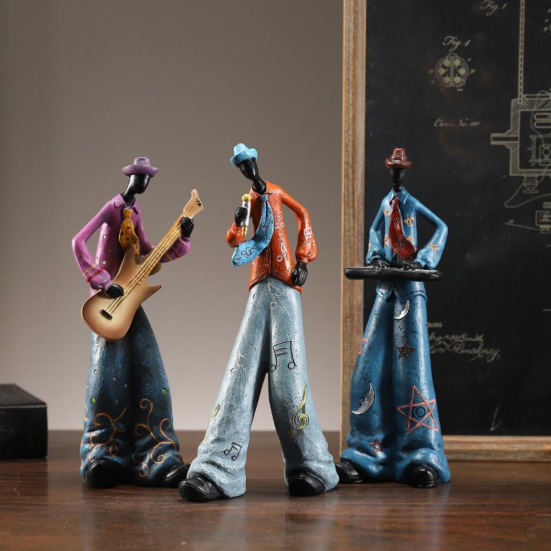 Xianci Retro Band Figure Ornament for Home and Living Room Decor, Perfect for Wine Cabinet, Bookcase, or Electronic Organ Display.