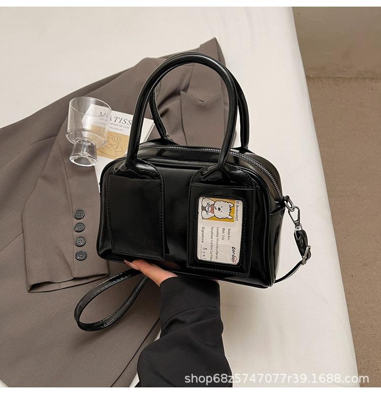 Frosted Retro Boston Bag Portable 2025 Early Spring New Fashion Niche Design Sense Large Capacity Messenger Bag