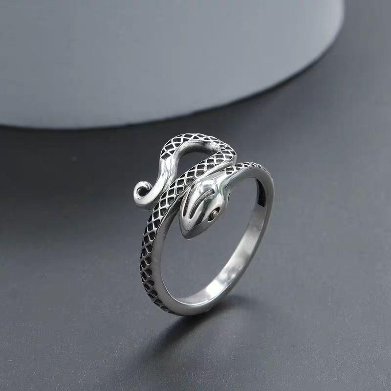 Adjustable Open Ring With Vintage Snake Texture Design Unisex Retro Statement Jewelry Daily Wear