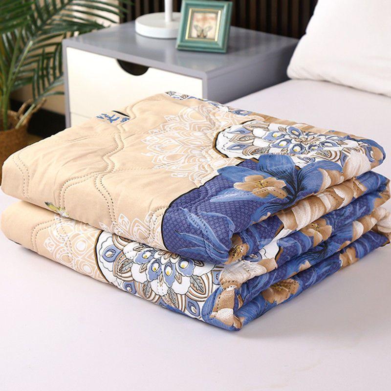 

Летнее одеяло с кондиционером, тонкое одеяло с наполнителем из соевого волокна, скандинавский стиль, одеяло, одеяло, кровать, четыре сезона 150 * 200cm