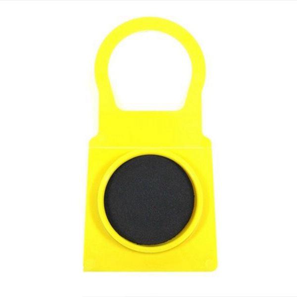 

Yellow Plastic Kettle Lids for Jeep Grand Cherokee & Dodge Ram Pickup - Pack of 5, Part Number 5207933. None