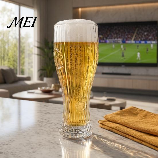 Waist Tight Beer Glass Football Glass, 300ml/450ml Capacity Transparent Craft Mug for Home Bar, Soccer Tumbler Sports Fans