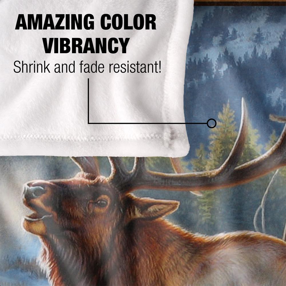 JQ Licensing Silky Elk Supersoft Blanket