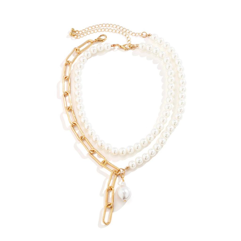 Baroque Pearl Necklace: Creative Irregular Chain for Women's Style.