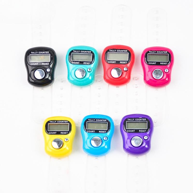 

Ручной полезный цифровой дисплей для вязания крючком Amigurumi фиолетовый/зеленый счетчик строк Stich Row random color