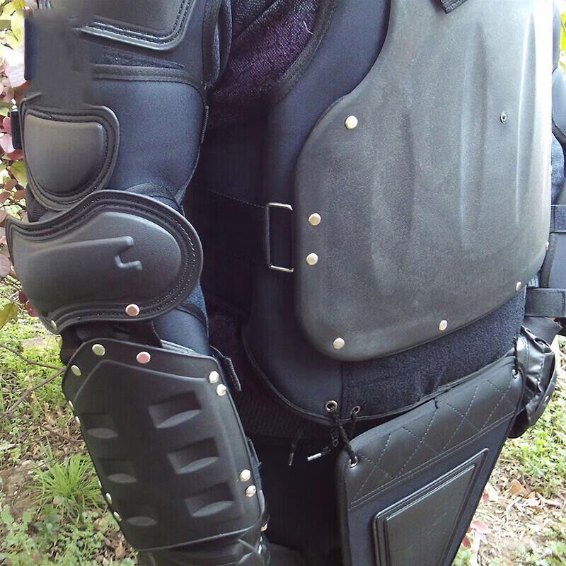 Bing Zhi You Ochrana před nepokoji na paži