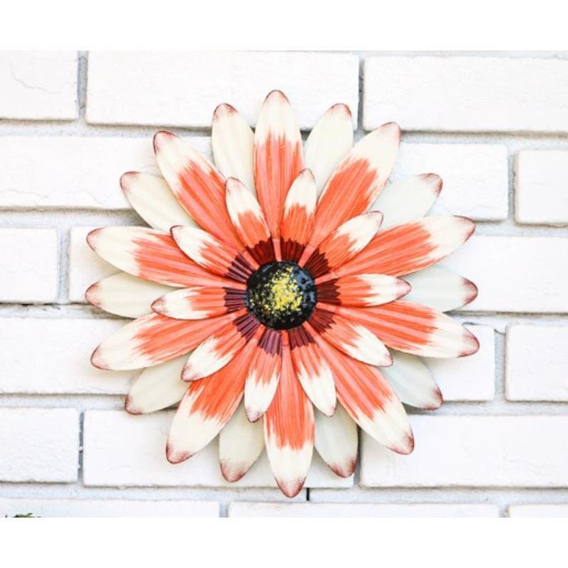 Hot Sale Vakker 3D Blomsterdekorasjon 2025 Ny Metall Tusenfryd Vegghengsdekorasjon Egnet Husholdningsport Anheng Dekorativ