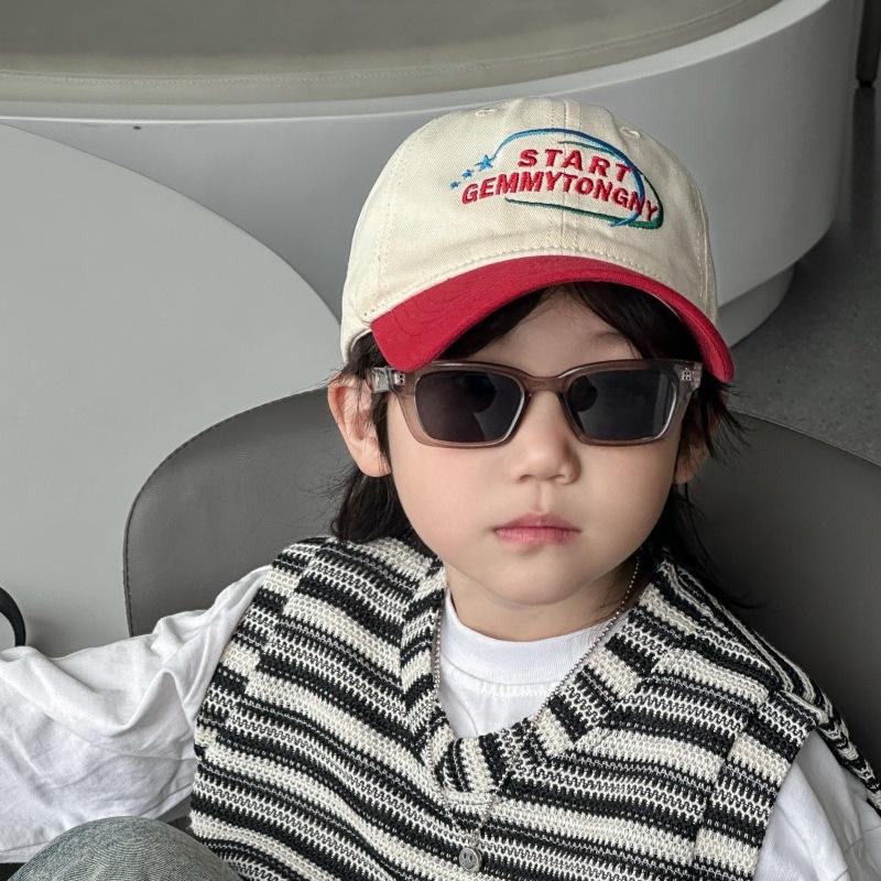 Children's Baseball Cap Ins Embroidered Letters Casual Splicing Contrast Color Boy's Personality Sun Protection Baseball Cap Outdoor Versatile