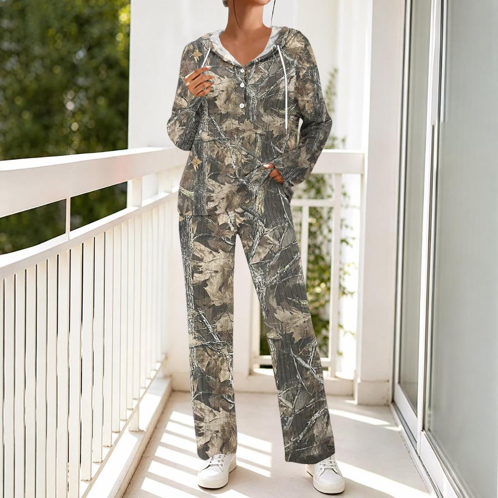 Women's V-Neck Print Long Sleeve Hooded Pajama Set with Pockets, Loose Fit Casual Wear
