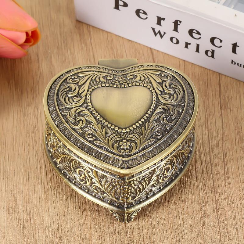 

Court-style Fashionable Heart-shaped Jewelry Box, Princess Exquisite Box, Necklace Earrings, Small Jewelry Box Storage 8.5*8*4.3cm