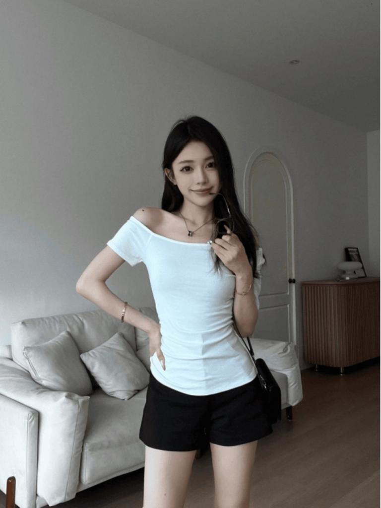 Human Cotton, Design Off-the-shoulder Top T-shirt, Careful Machine, One-word Shoulder Asymmetrical Slim-fitting and Thin Short-sleeved Bottoming Shirt