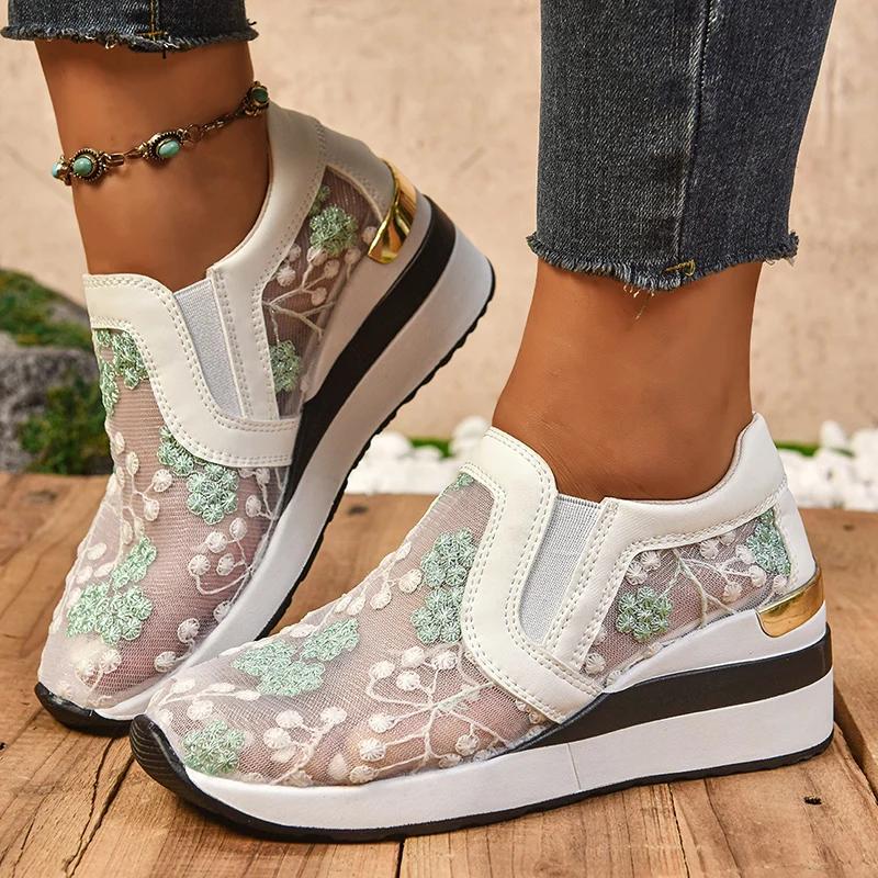 Fashion Elegant Ladies Embroidery Floral Wedge Heels Loafers Women 2025 Autumn Fashion Slip On Hidden Heel Casual Shoes Woman Sneakers