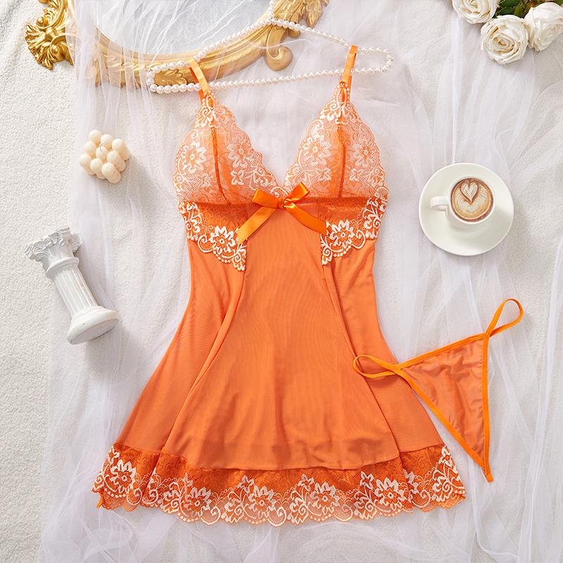 New Sexy Women's Purple Lace Nightgown Set See Through Suspender Deep V Pajamas Dress Erotic Babydolls Sexy Honeymoon Lingerie