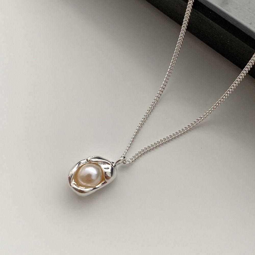 Geometric Zinc Zinc Alloy Pearl Necklace Irregular Shell Jewelry Women Clavicle Necklace Korean Style Pendant