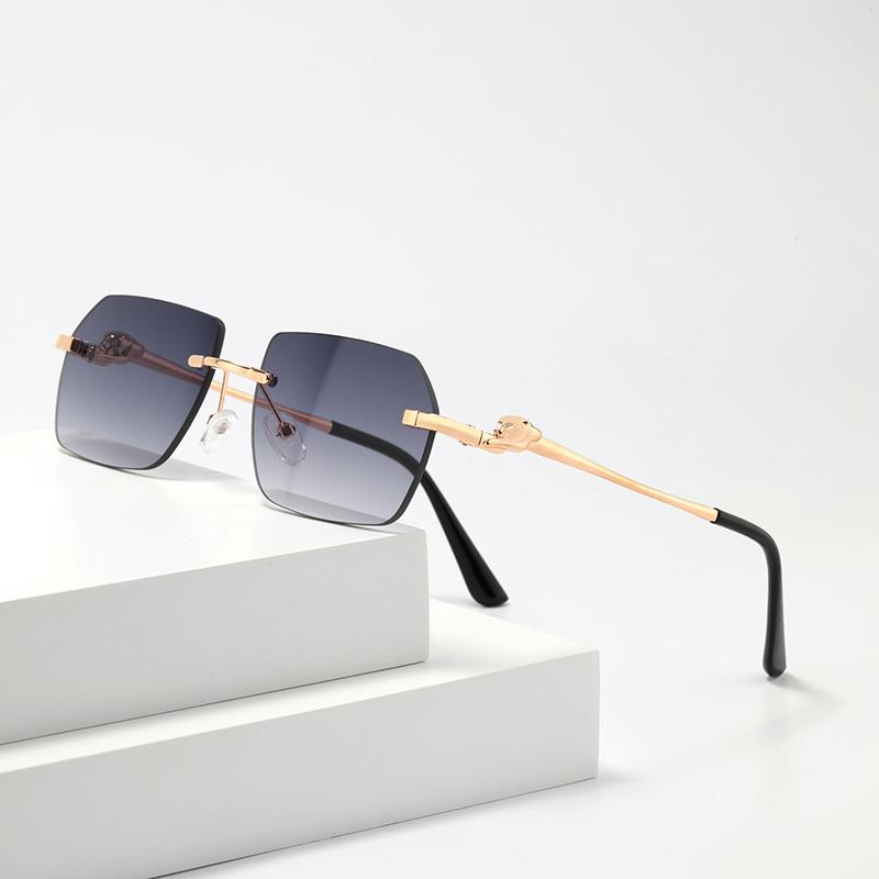 Protective Glasses Rimless Rectangle Sunglasses Women Fashion Square Sun Glasses Female Classic Gradient Color Eyewear UV400