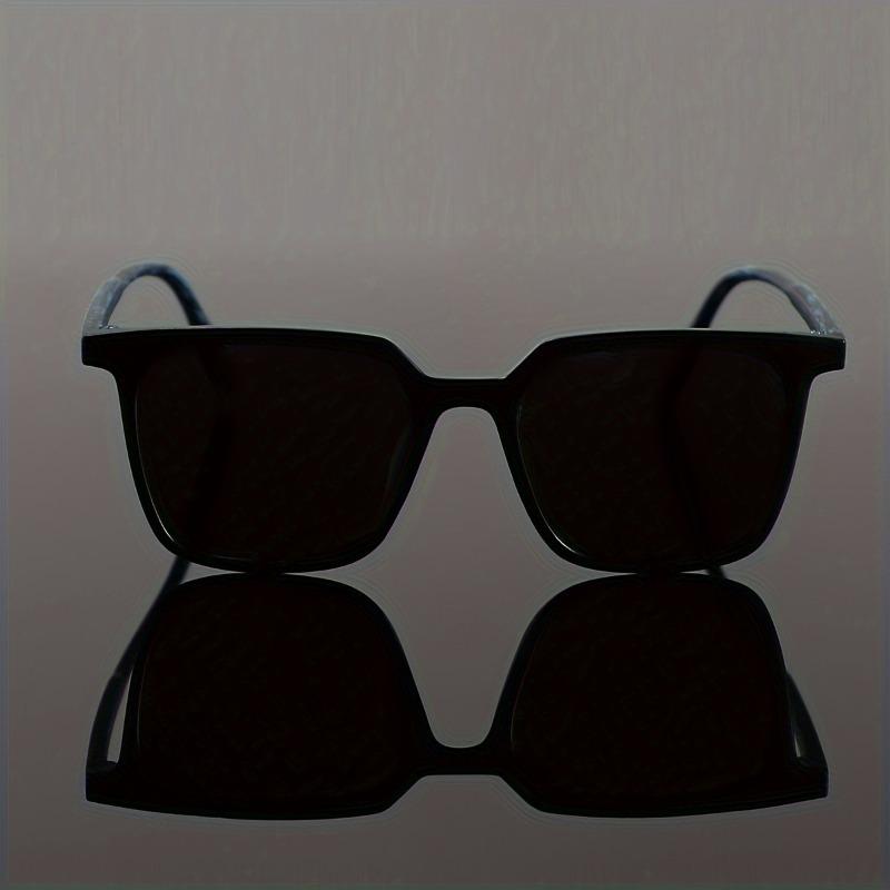 non-polarized Men Trendy Large Frame Fashion Sunglasses with Blue Wood Grain - Stylish & Durable for Daily Wear, Driving, and Outdoor Activities