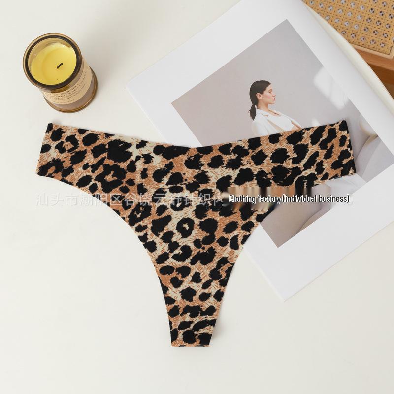 

Sexy Women s Leopard Print Seamless Ice Silk Thong - Summer Fashion Extra Large