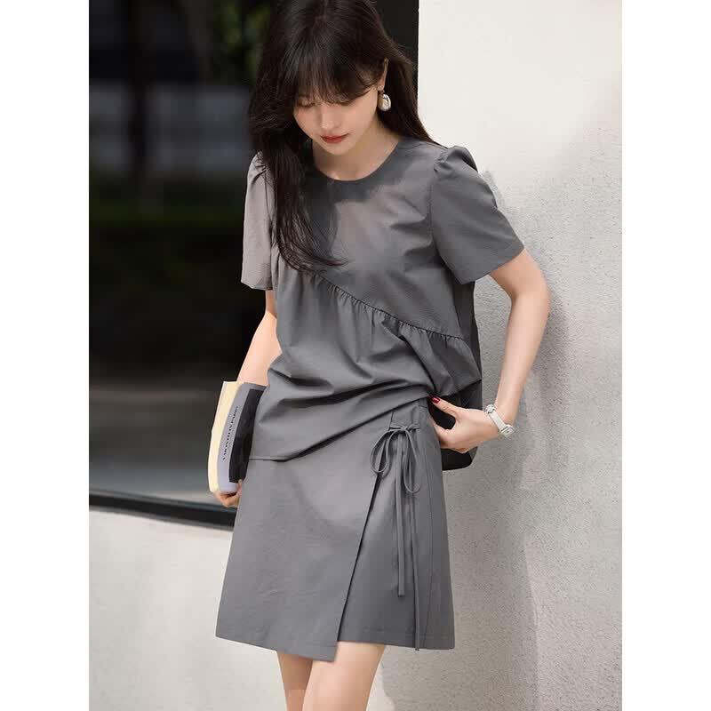 Women s Casual Round Neck Top and Wrap Skirt Set M серый