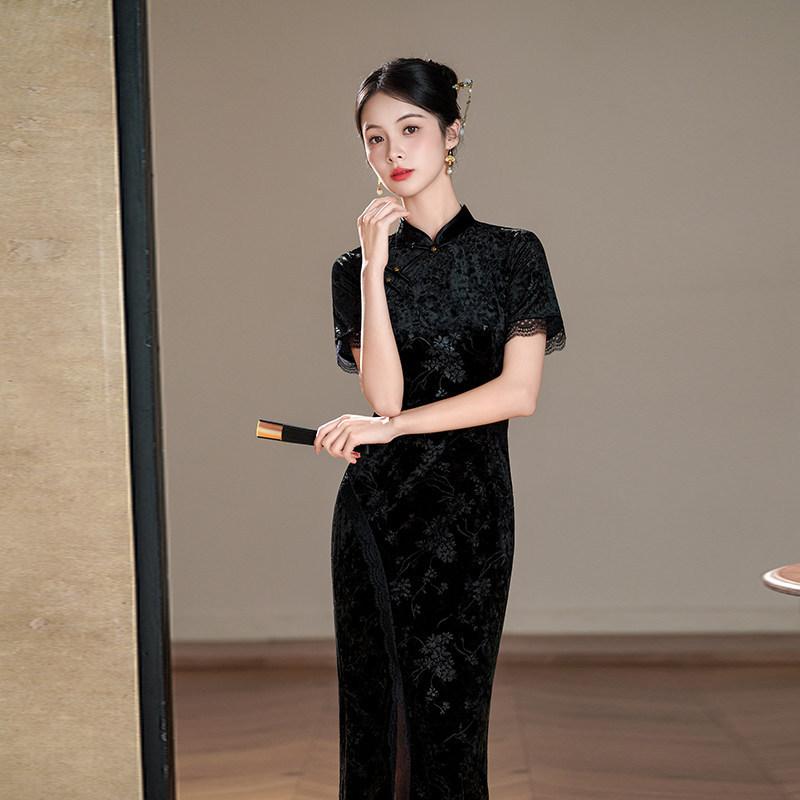 Single split black velvet national style new Chinese long Suzhou cheongsam improved young women's high-end evening dress