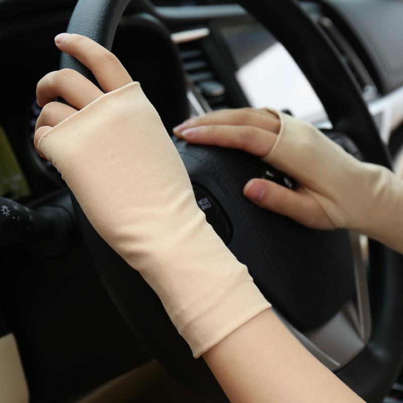 Unisex Thin Cotton Sun Protection Half-Finger Gloves for Summer Driving and Writing, Covers Scars