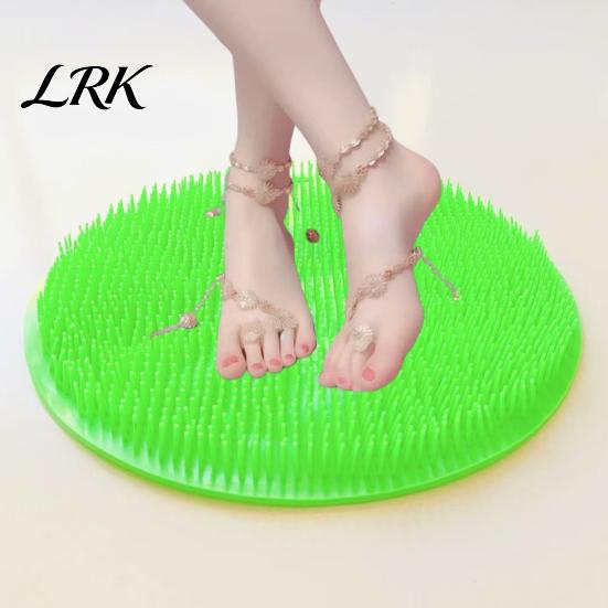 Silicone Foot Scrubber Mat with Anti-Slip Suction Cups, Ultra Soft Bristles Bath Bristle Brush, Wall Mounted Cleaner for Deep Cleaning And Massage