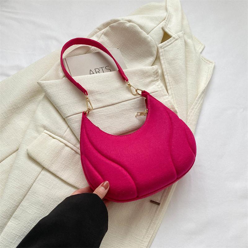 Compact Water Dumpling Shape Handbag With Soft Texture розовый