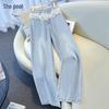 Calça Jeans Feminina Reta de Cintura Alta com Patchwork de Renda