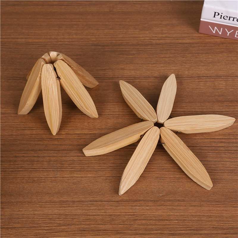 Bamboo Walnut Heat-Resistant Christmas Tree Table Mat & Coaster Standard