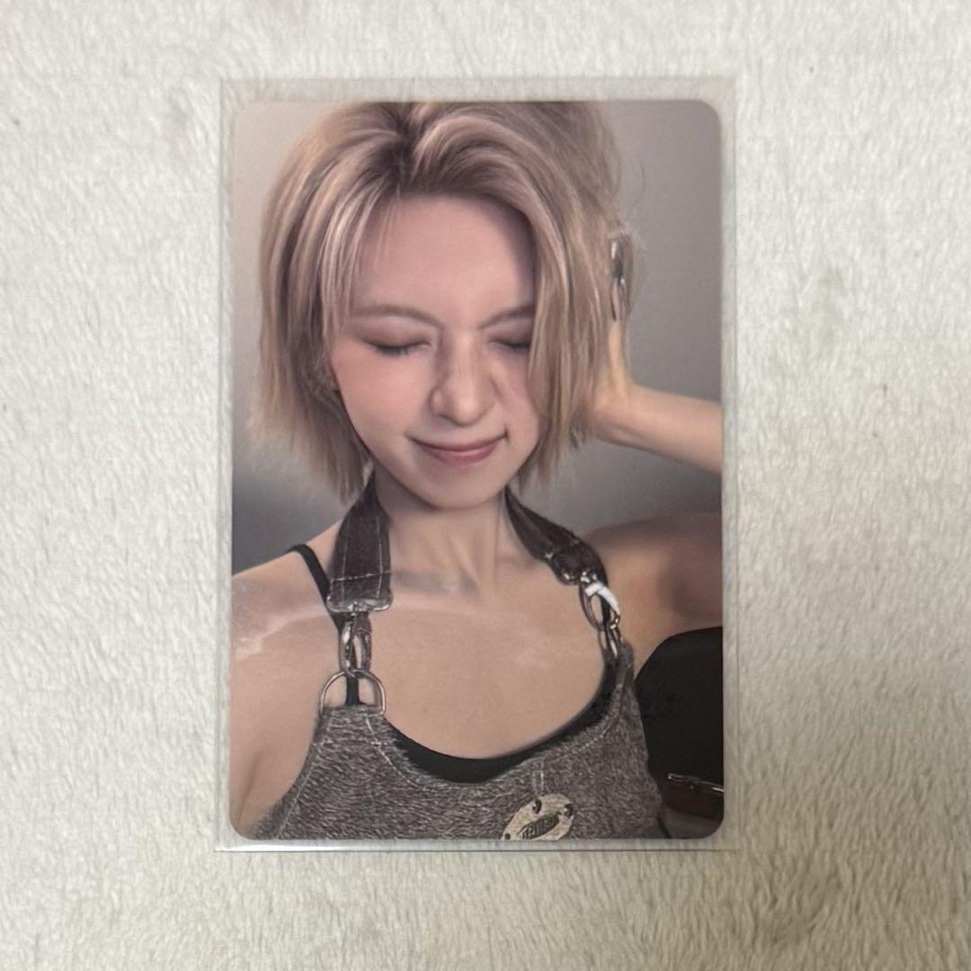 

[USED] NMIXX Bay AMND soundwave autograph session trading card