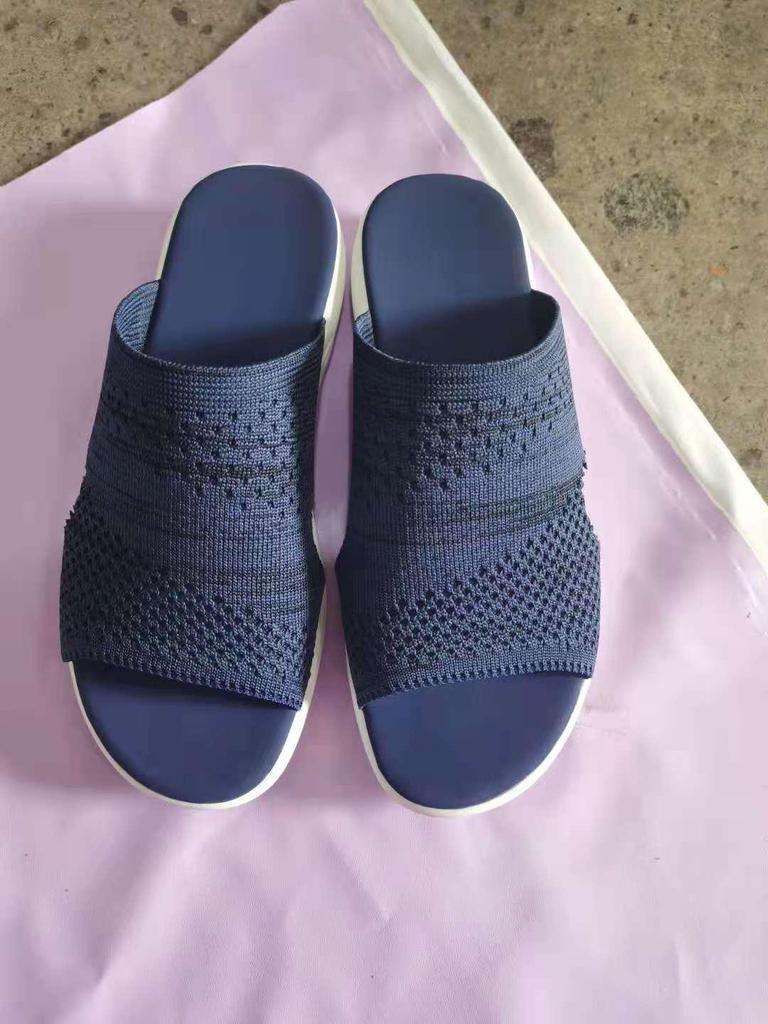 Damskie duże oddychające siateczkowe klapki na platformie - lato 2021