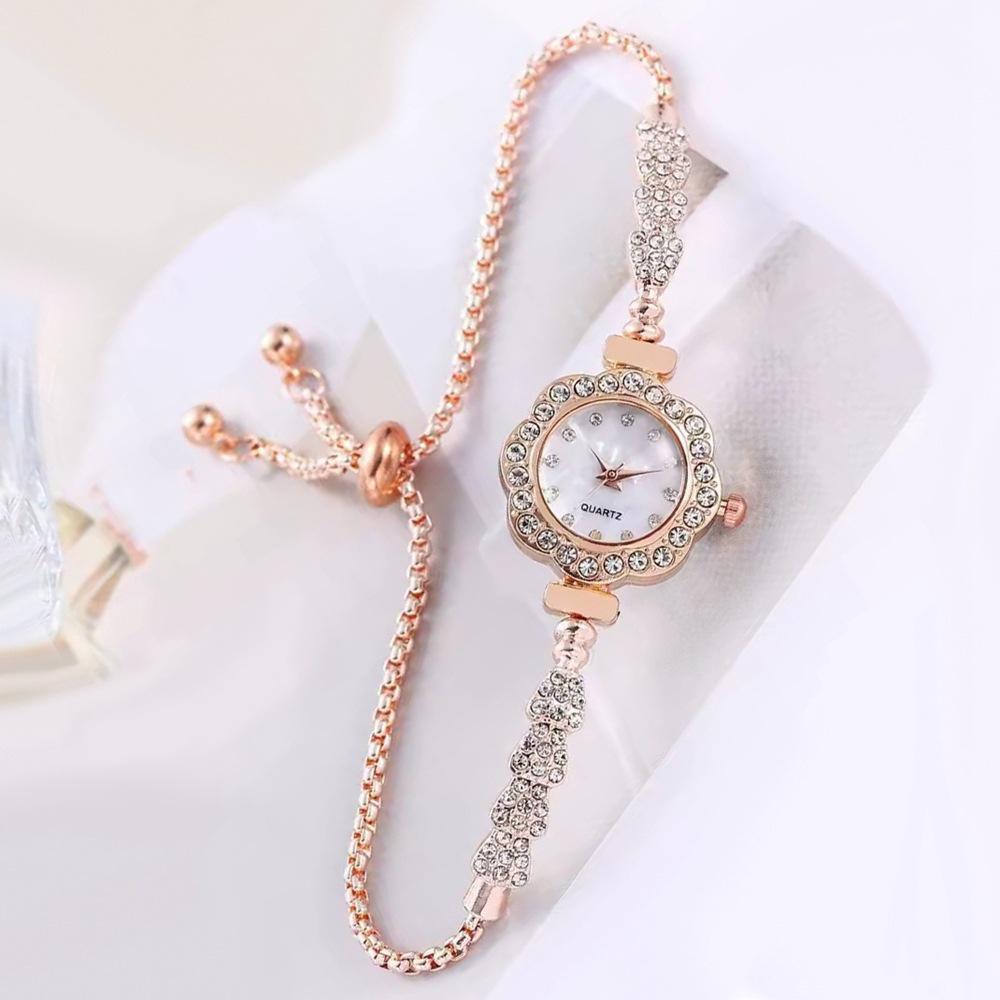 Women's Rhinestone Quartz Bracelet Watch - Fashionable Pull-Out Style
