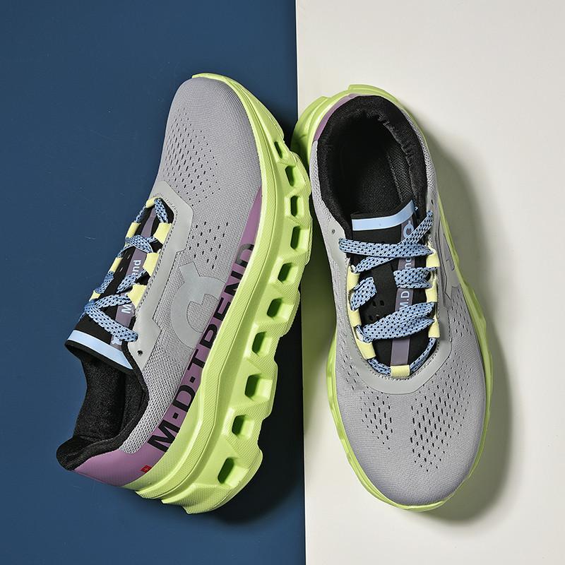 Men's Shoes Ultra-light Bottom Trend Versatile Sports Shoes Lightweight Breathable Non-slip Shock-absorbing Running Shoes Tide