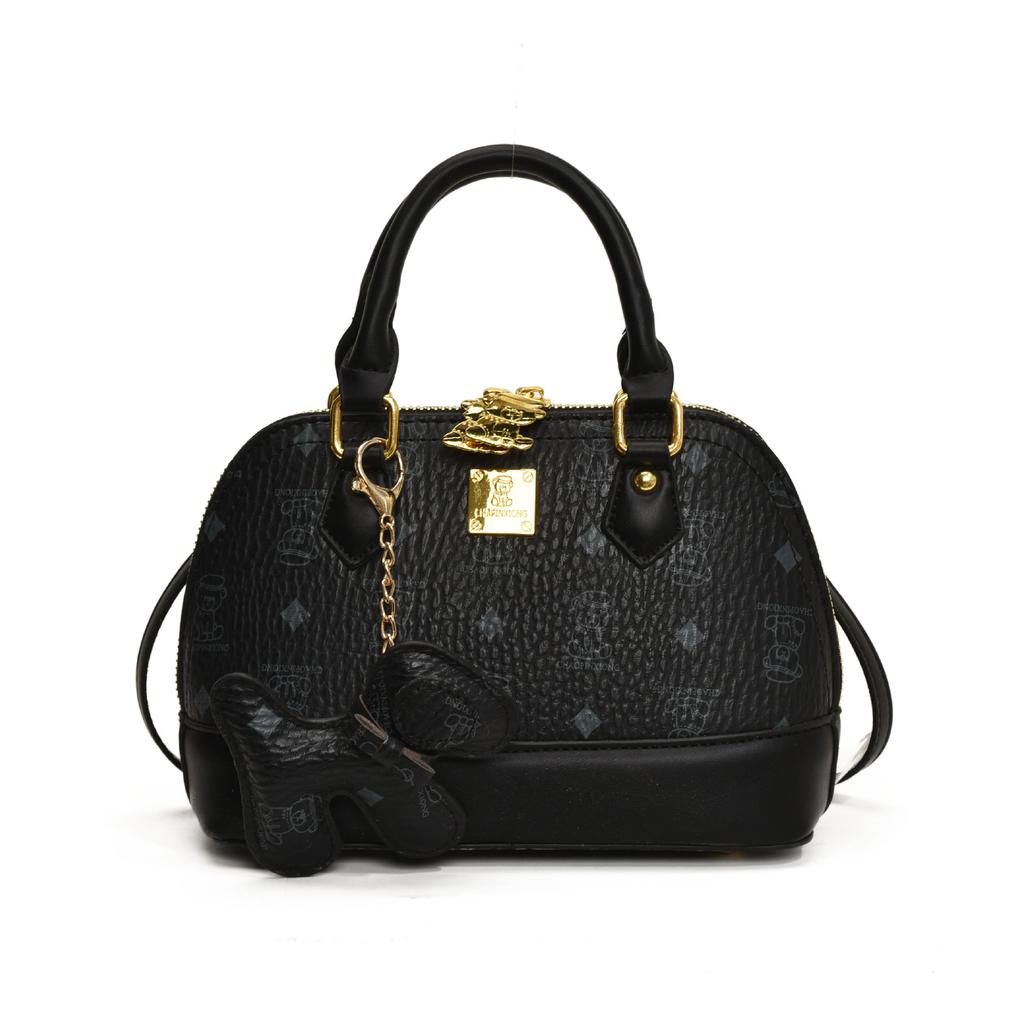 Temperament handbag small bag messenger bag high-end shell bag women's new bear print niche fashion