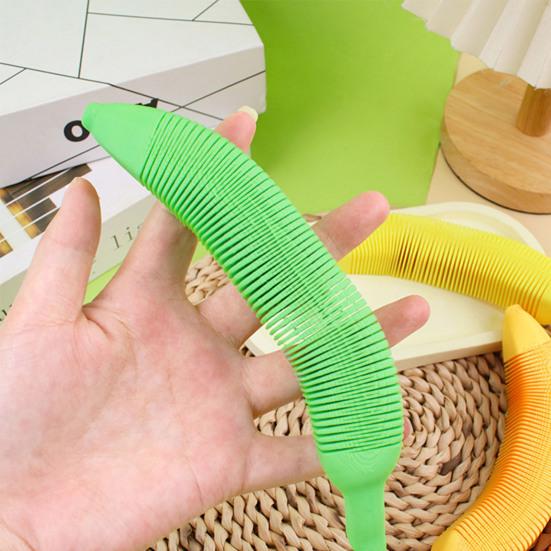 3D Printed Retractable Banana Toy Stress Relief Bendable Banana Cucumber Fidget Toy Flexible Fruit Shape Anti-anxiety Desk Toy