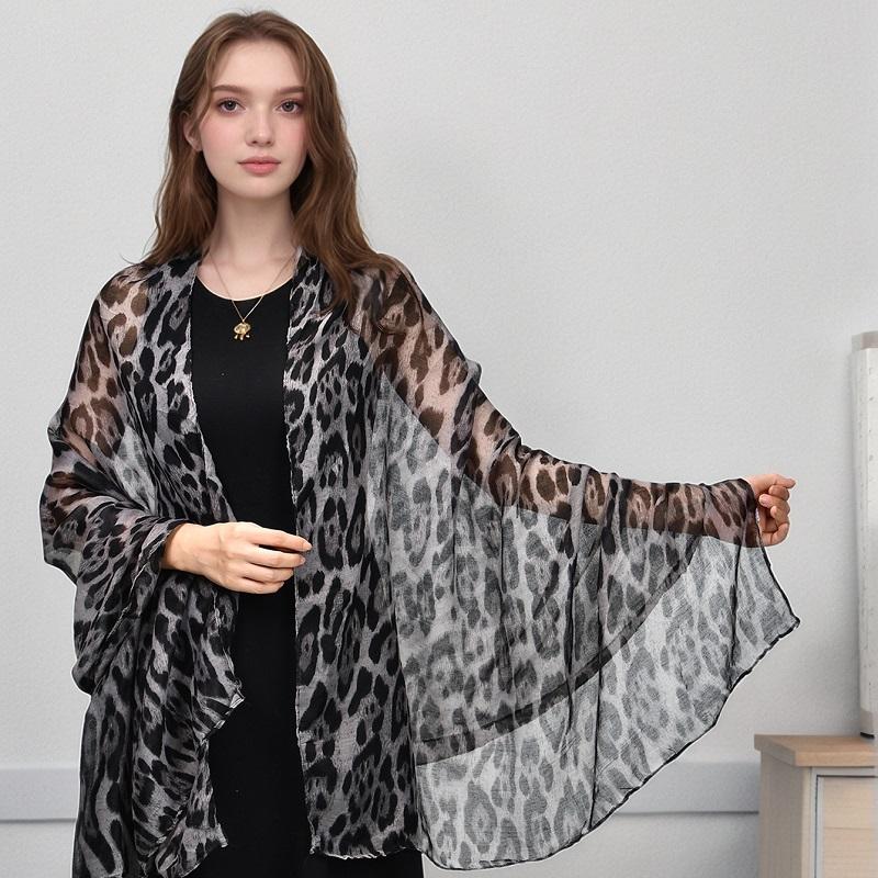 Trendy Leopard Print Cotton Shawl Wrap Woman Muslim Hijab Soft Pashmina Thin Scarf  Femme Headband Neckscarf  Stoles