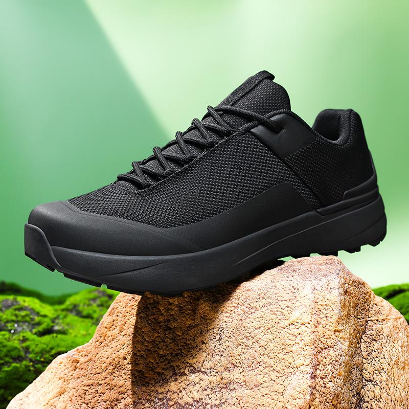 New outdoor casual hiking shoes running shoes hiking shoes non-slip cushioning off-road men's professional climbing hiking shoes