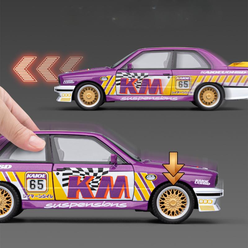 Simulation 1:24 BMW M3 Alloy Sports Car Model with Sound and Light Pull-back Metal Miniature Voiture Collection Toy Vehicle Gift