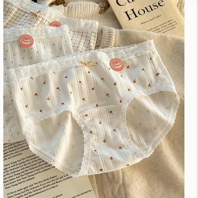 Baumwolle Landhausstil Floral Mid Waist Slips Hautfreundlich und Nahtlos Umhüllte Gesäßpartie und Antibakterielle Damenunterwäsche