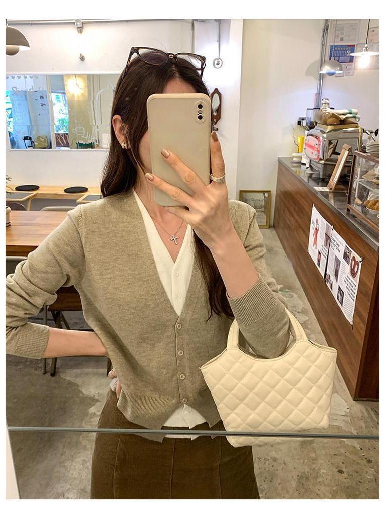 Wool Faux Two-Piece V-Neck Color Block Chic Knit Cardigan for Women - Autumn/Winter Lazy Style Short Sweater Coat