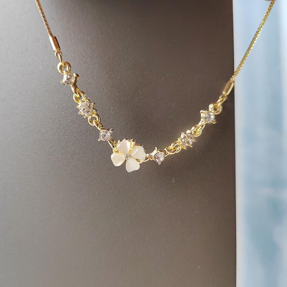 Trendy Opal Star Bracelet Ins Cool Style Minimalist Jewelry for Women Best Friend Gift Student Accessory