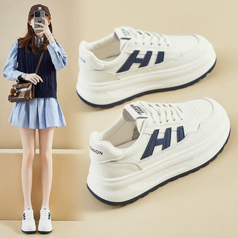 Thick-soled Muffin Little White Shoes Women's 2025 Autumn New Versatile Breathable Board Shoes Heightening Sports and Leisure Student Women's Shoes