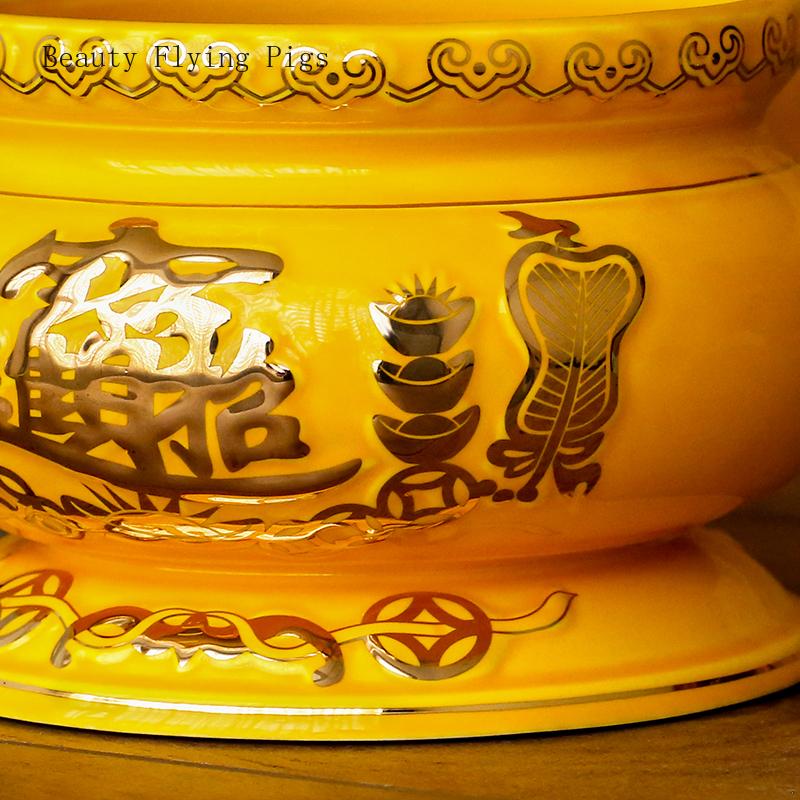 1 stk Gul Gullmalt Keramisk Røkelsesbrenner Hjeminnredning Buddha Hall Kulturell og Krigersk Gud av Rikdom Røkelsesbrenner