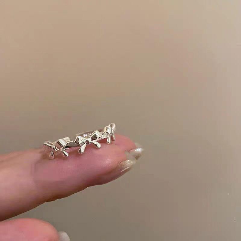 

Элегантное серебряное кольцо-бантик для женщин с регулируемой огранкой Three bow rings