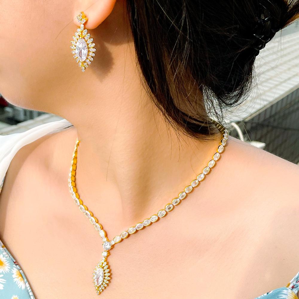 Versatile European & American Trendy Jewelry: AAA Zircon Earrings & Necklace Set for Wedding Dress Accessories