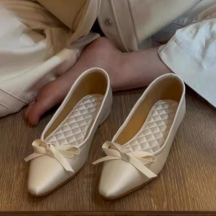 Sheepskin version~ One-pedal flat-bottomed commuter single shoes women's French bow versatile shallow mouth pointed ballet shoes tide