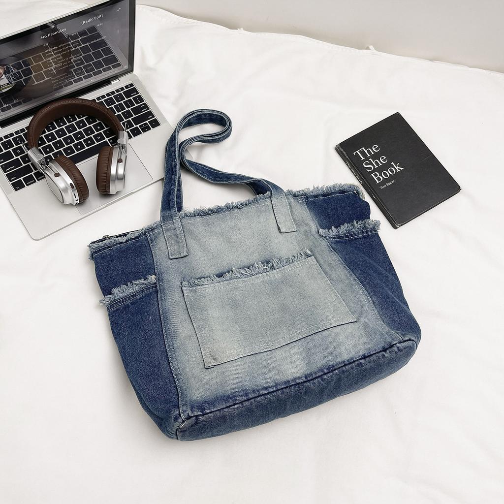 New Large Capacity Denim Tote Bag Korean Style Washed Denim Fringed Shoulder Bag for Women Daily Matching Commuting Bag