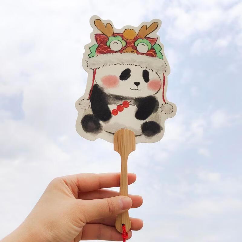 

Круглый веер с ручной росписью в китайском стиле с изображением панды