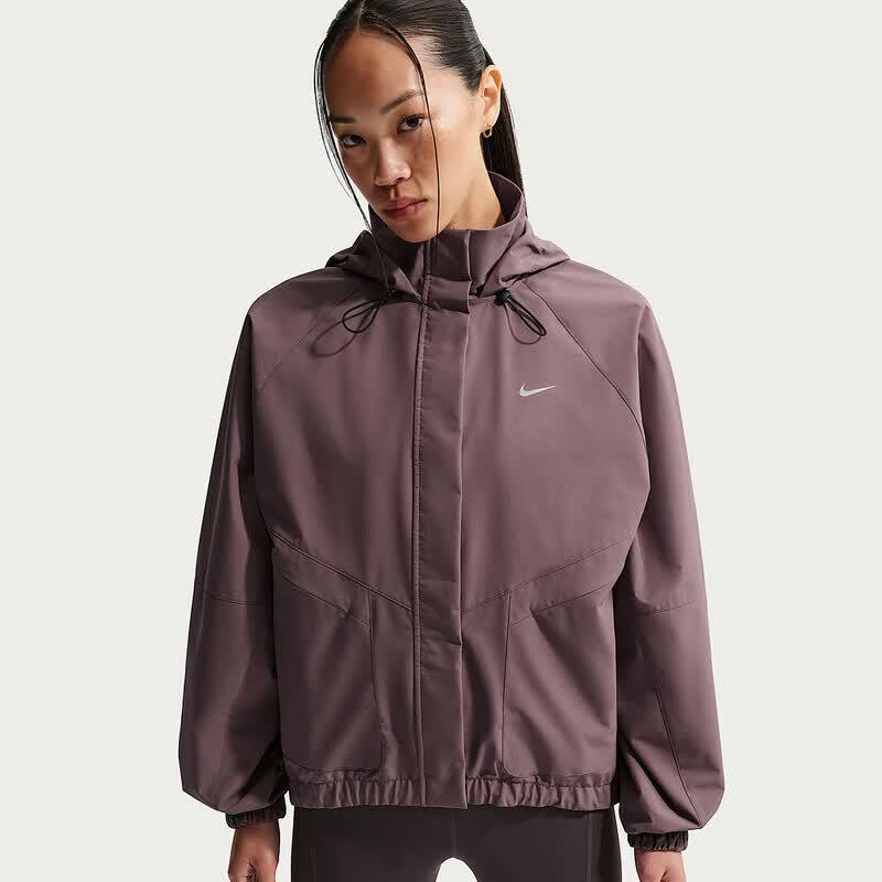 Nike Women s Hooded Woven Jacket L